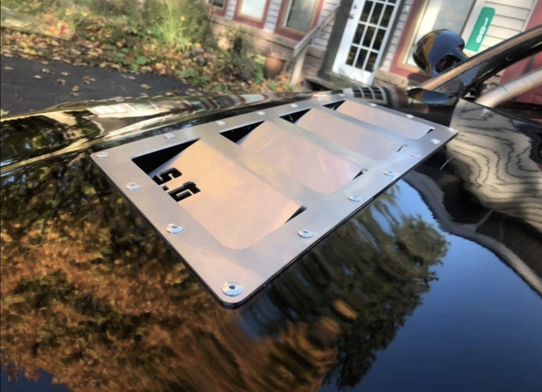 bmw race car hood vent