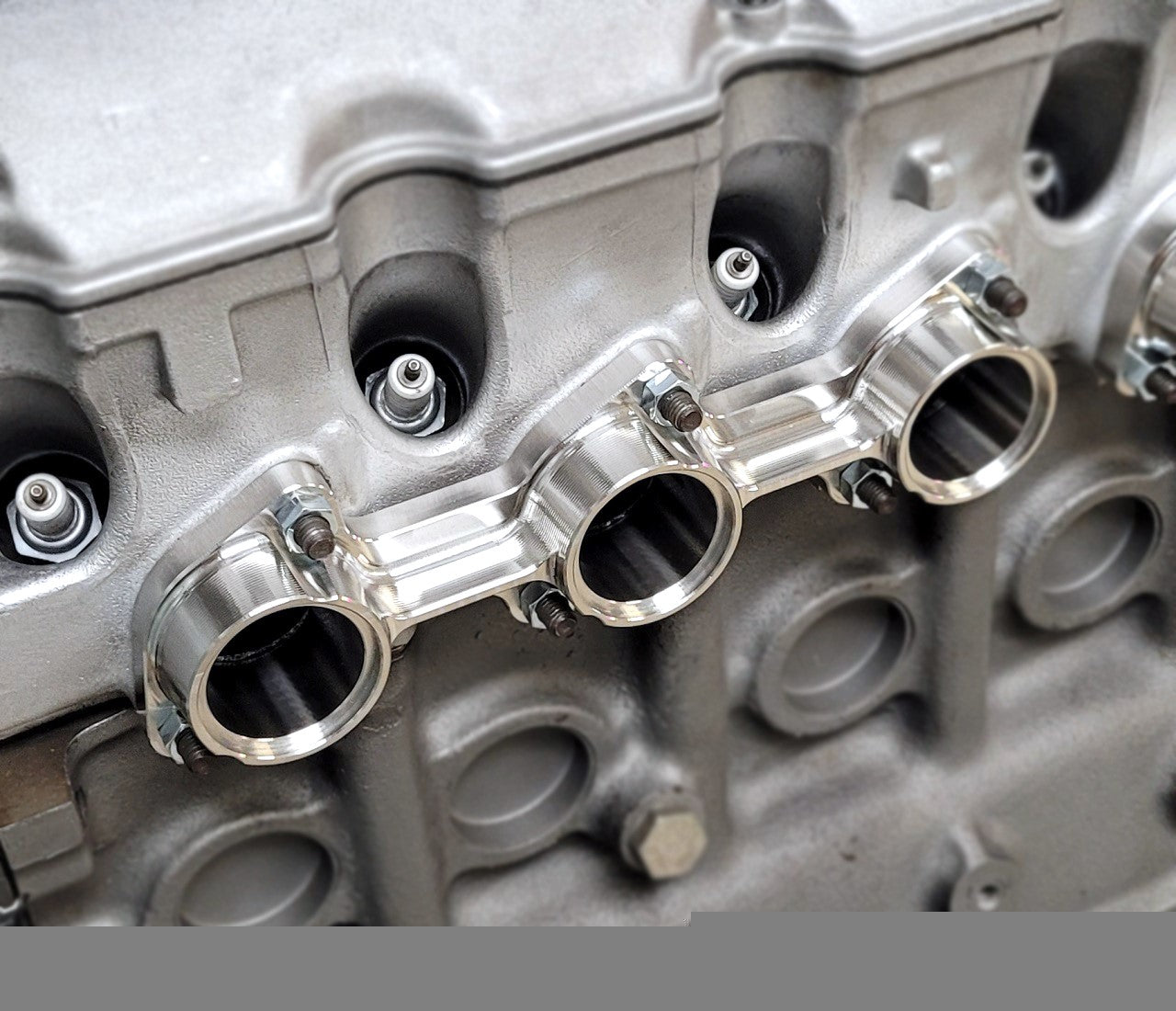M20 Exhaust Manifold Flange (Pair)